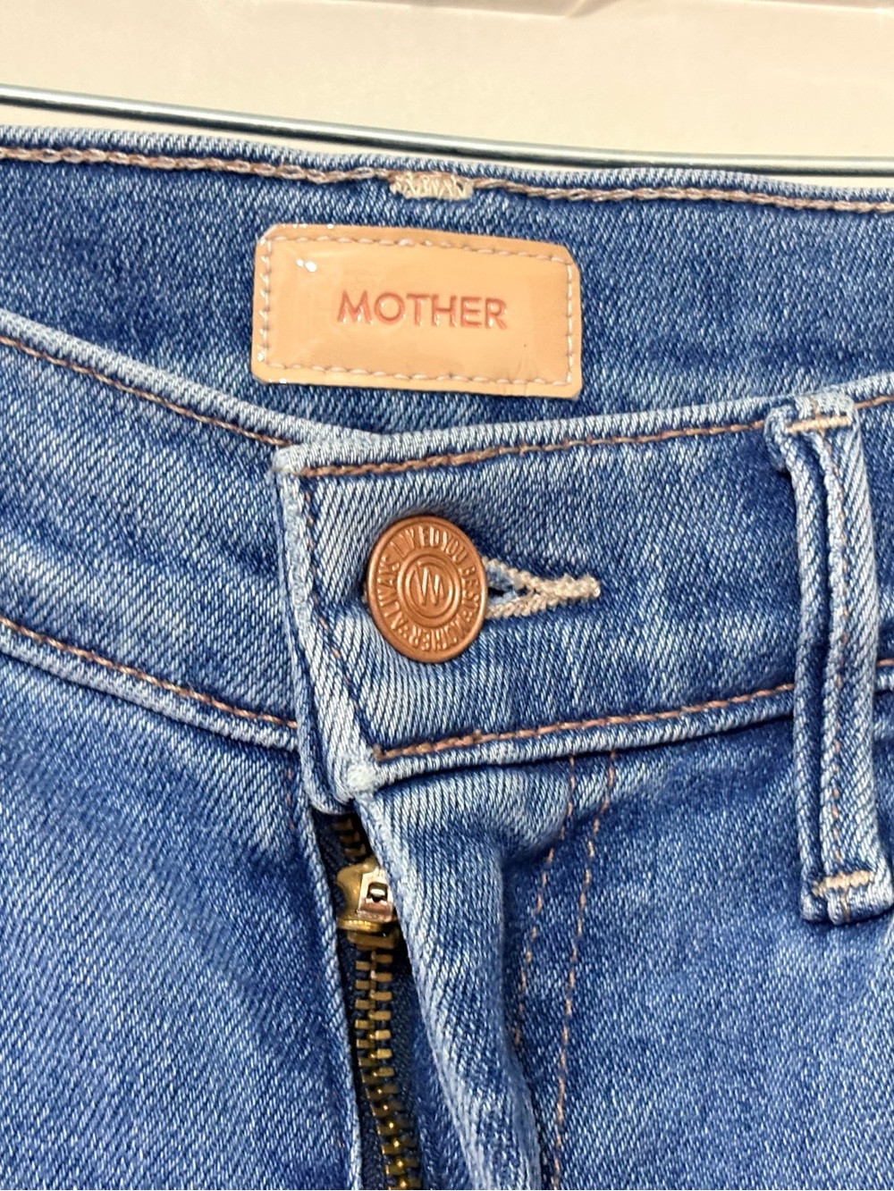 MOTHER The Weekender Fray Jeans A Groovy Kind of Love Flare Blue 26 - Picture 4 of 13